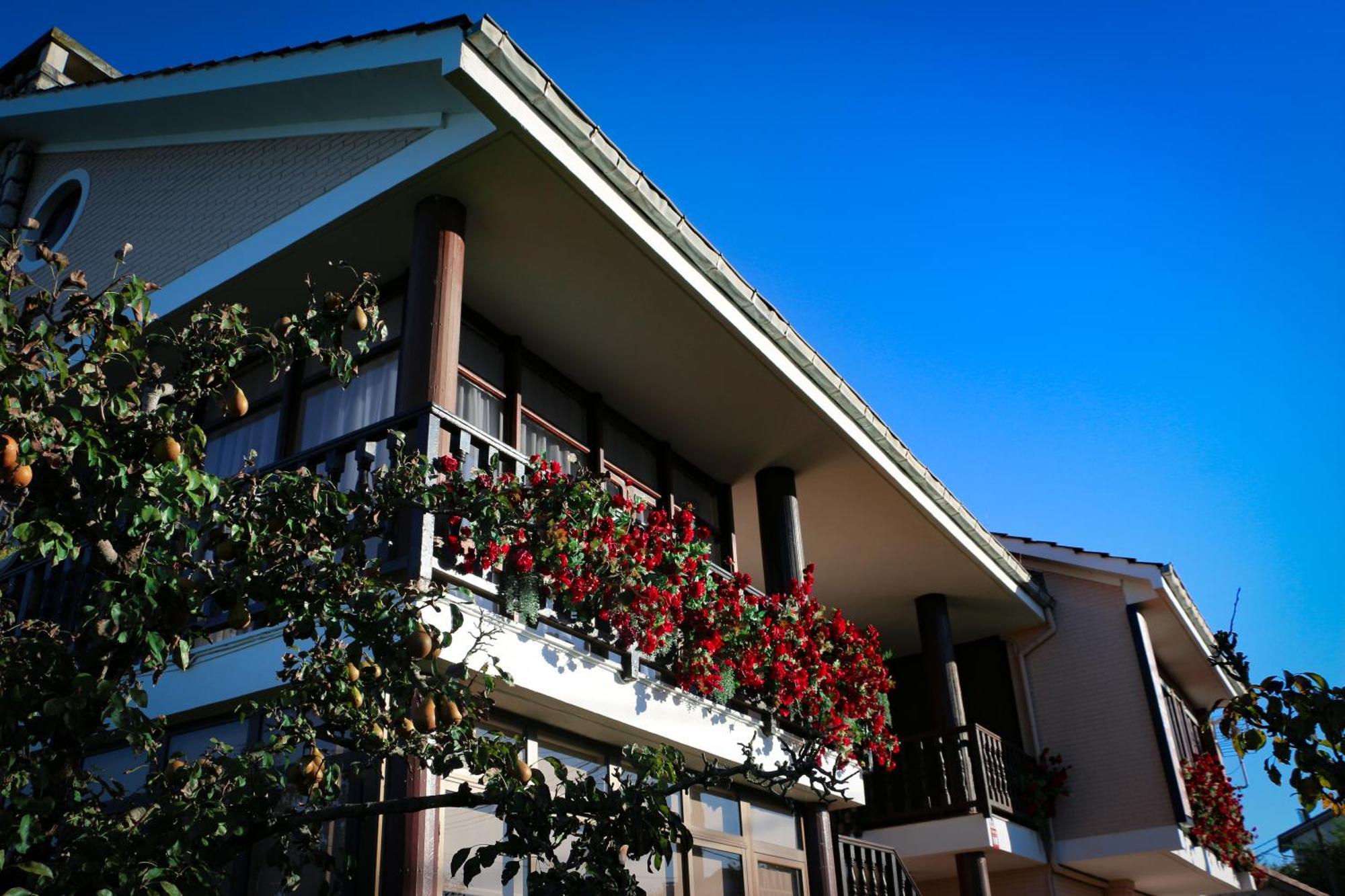Cosma House Ξενοδοχείο Hinojedo Εξωτερικό φωτογραφία